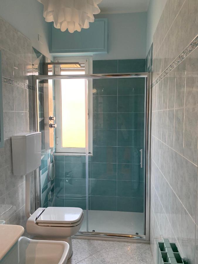 Biker'S Blue Cove Apartment Finale Ligure Exterior photo