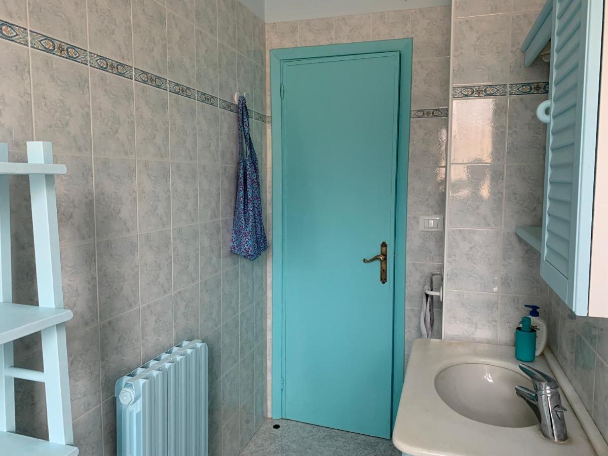 Biker'S Blue Cove Apartment Finale Ligure Exterior photo